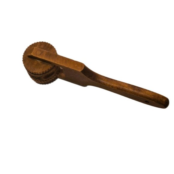 Old Vintage Wood Springerle Cookie Roller Pineapple Made in US Zone Germany 9" - Picture 4 of 12